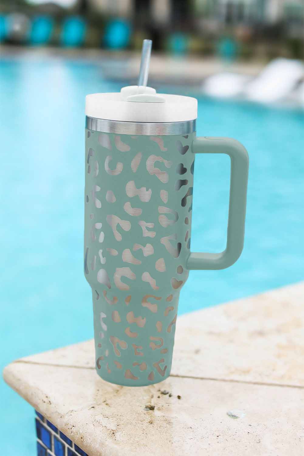 Assorted Colors 40oz Stainless Steel Portable Leopard Tumbler Mug With Handle